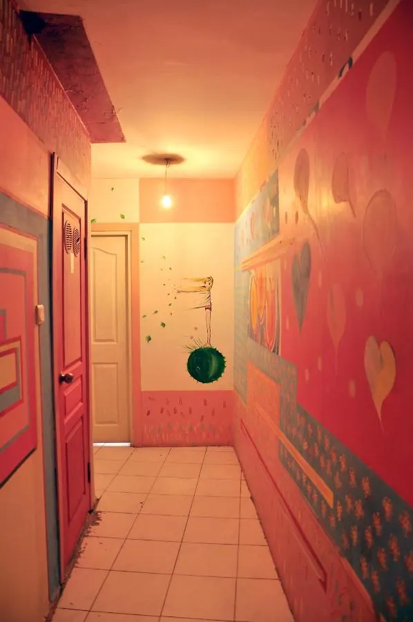 Neverland Hostel Istanbul 0*,  Turkey
